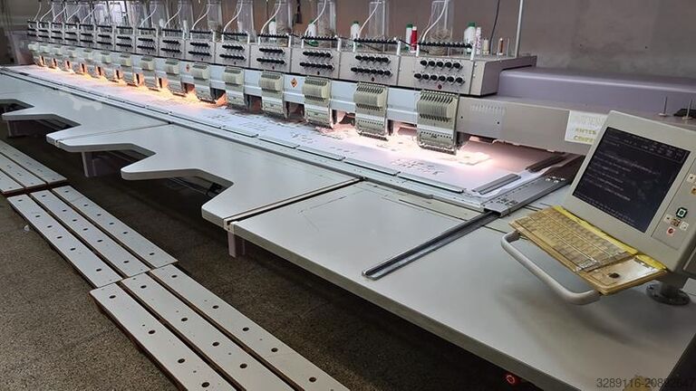 Stickmaschine ZSK XCF 1511-400