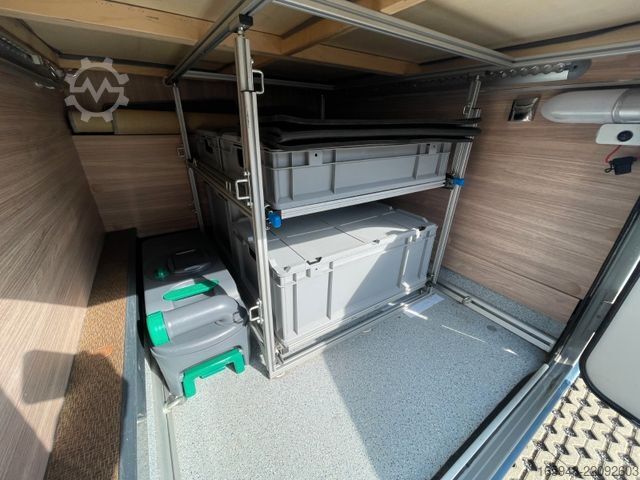 Teilintegriertes Wohnmobil BÜRSTNER T 660 DELFIN | wer zuerst kommt, reist zuerst!