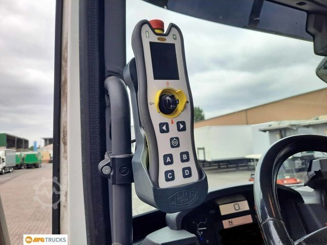 Hakowiec RENAULT T 480 6X2 SleeperCab Lenkachse Meiller RS 21.70
