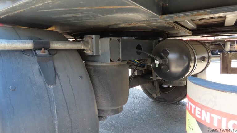Schiebeplanen Lecitrailer 27000 kg!  Liftaxel, 3 axel BPW, Edscha