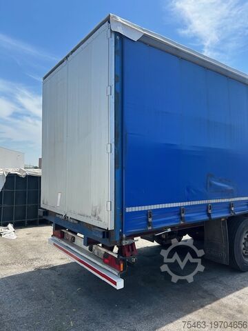 Remolque abierto con lona CARDI 773