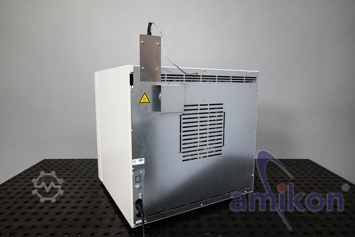 Légkeveréses szárítószekrény 300°C-ig, 53 liter Binder FD 53 Trockenofen Wärmeschrank
