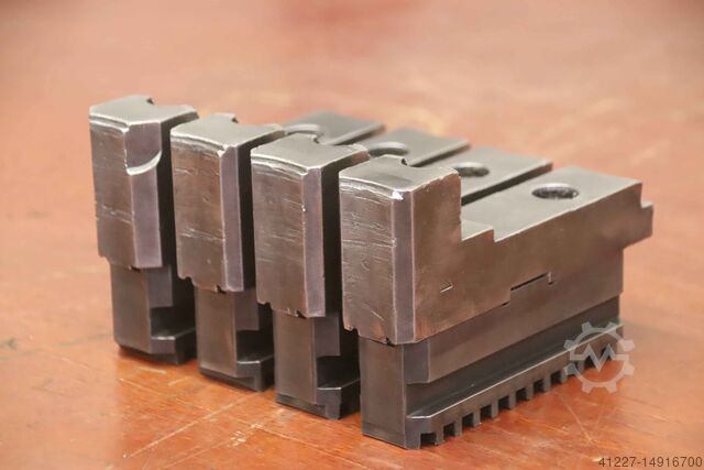 Verwisselbare klauwplaat met vier bekken unbekannt Breite 32 mm