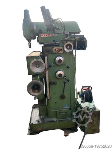 Pionowe centrum obróbcze WEMAS FM23