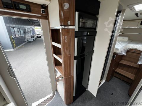 Caravan/camper Eura Mobil Contura 766 EF