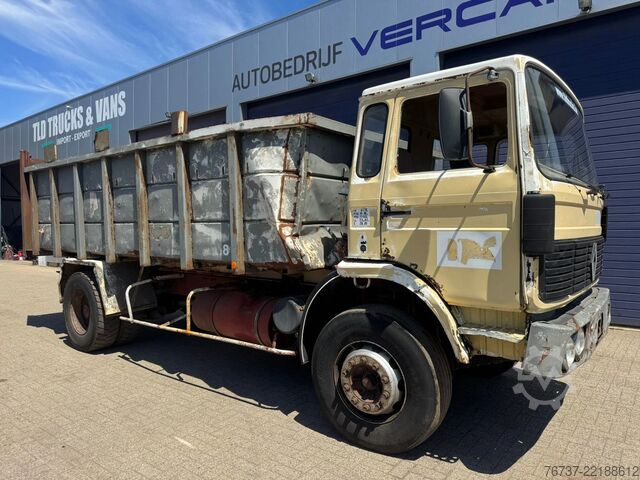 Camion de gunoi Renault G260 **BENNE-TIPPER**