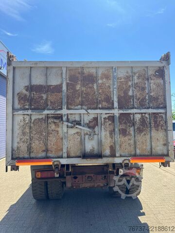 Camion de gunoi Renault G260 **BENNE-TIPPER**