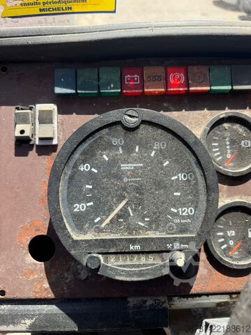 Camion de gunoi Renault G260 **BENNE-TIPPER**