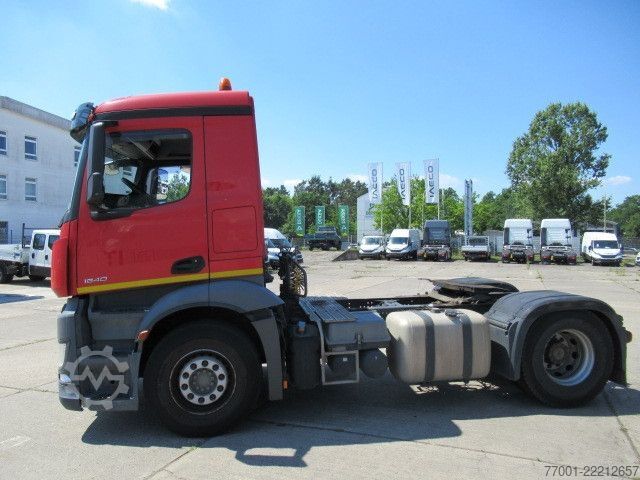 Standaard trekker Mercedes-Benz 1840 Antos