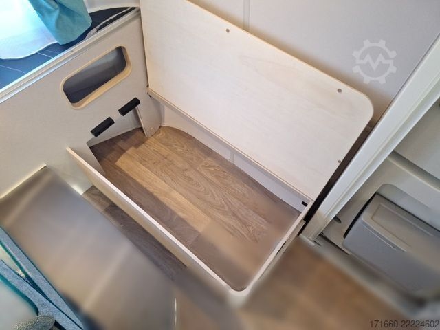 Caravan HYMER/ERIBA Eriba Touring 530 Edition Urban, Dachmarkise