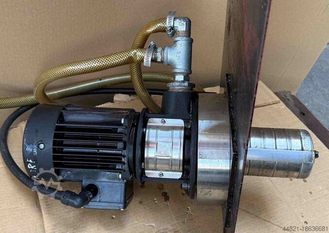 Čerpadlo chladicí kapaliny GRUNDFOS 3HN00202 W1