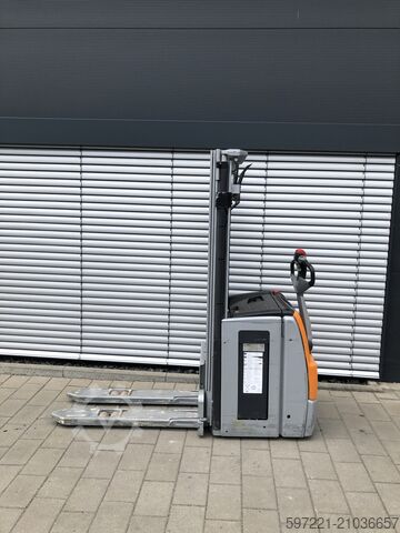 Impilatori per pallet Still EXV 16