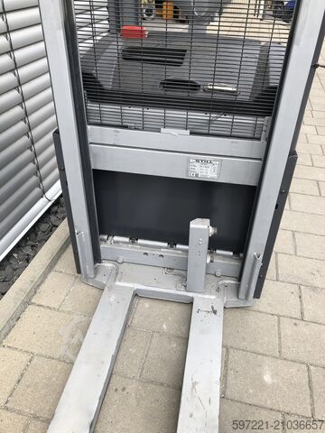 Impilatori per pallet Still EXV 16