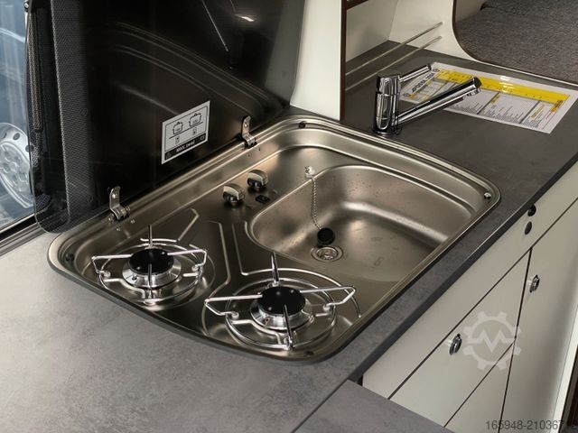 Karavan PÖSSL Summit Prime 640 | Automatik | Rühl Leder |