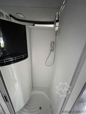 Karavan PÖSSL Summit Prime 640 | Automatik | Rühl Leder |