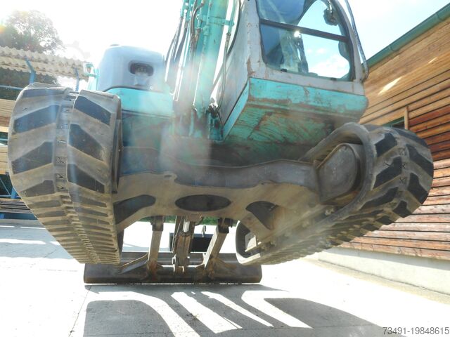 Mini-escavadora Kobelco SK 70 SR-1E ( 7.400kg )
