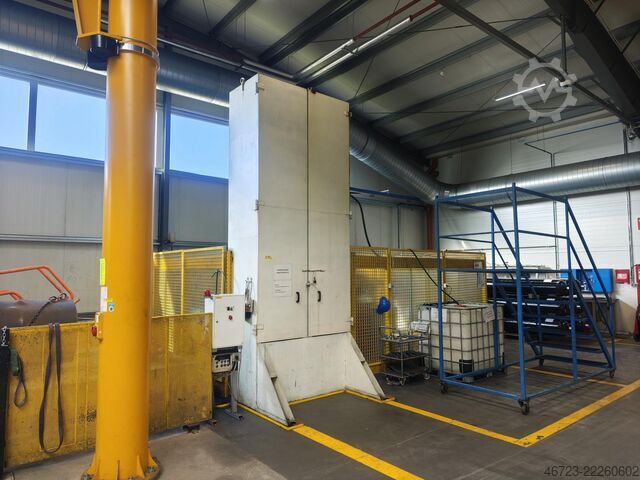 Pressure testing system for pipes  