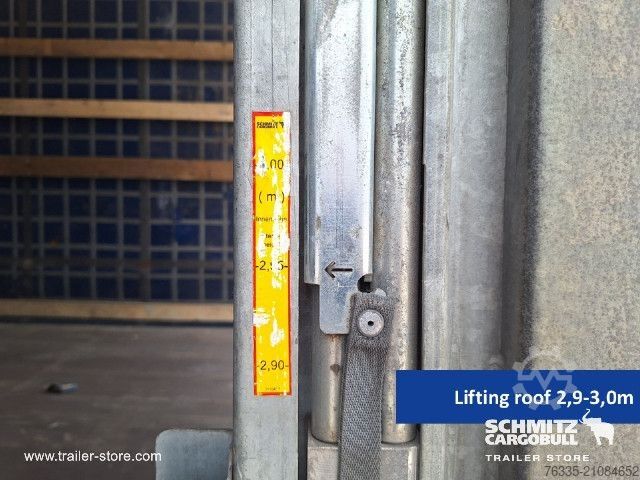 Open oplegger met zeil Schmitz Cargobull Curtainsider Mega