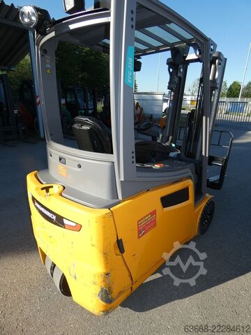 Elektro 3 Rad-Stapler Jungheinrich EFG 216
