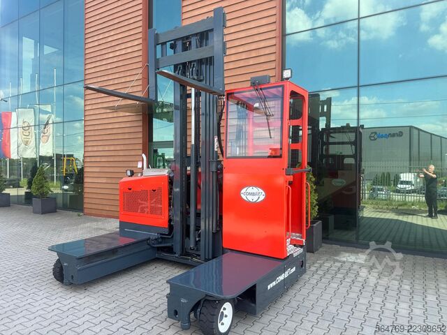 Stivuitor cu patru direcții Combilift C3000GST / LPG /Triplex 8300 mm/Perfect
