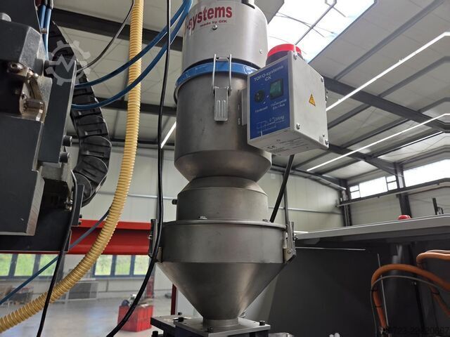 Máquina de moldeo por inyección FERROMATIK MILACRON Elektra 180-2F