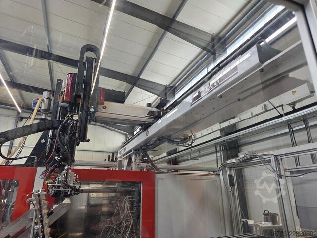  FERROMATIK MILACRON Elektra 180-2F