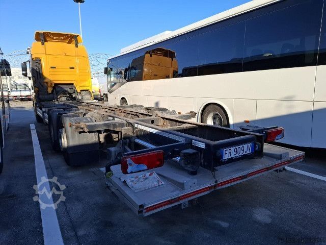 Kiepwagen MAN TGX 26-480 SCARRABILE