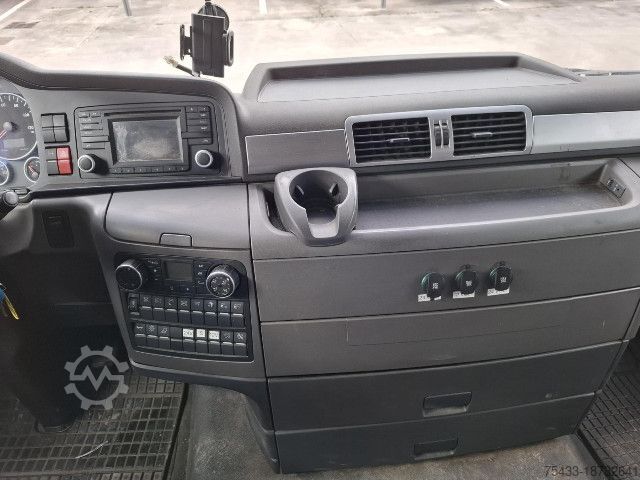 Kiepwagen MAN TGX 26-480 SCARRABILE