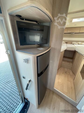 Half-integraal camper RAPIDO F 666 | *Face2Face, Automatik, Einzelbetten*