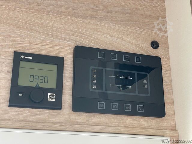 Half-integraal camper RAPIDO F 666 | *Face2Face, Automatik, Einzelbetten*