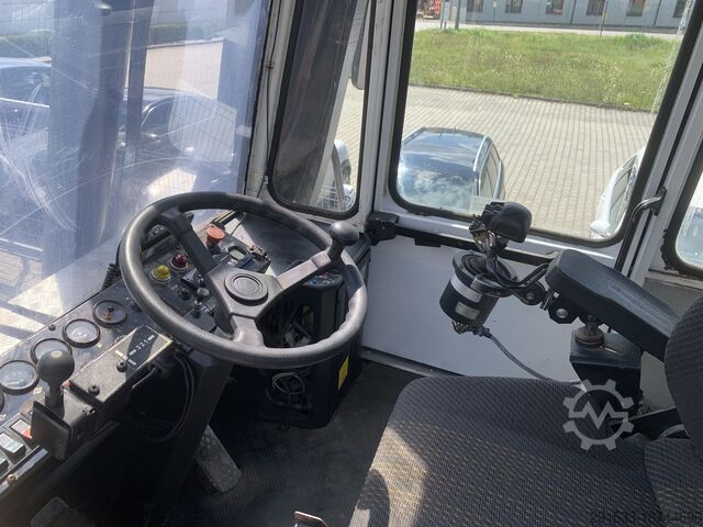Containerstapelaar Svetruck TMF 12/9 / SERVICED / WORKS GREAT!