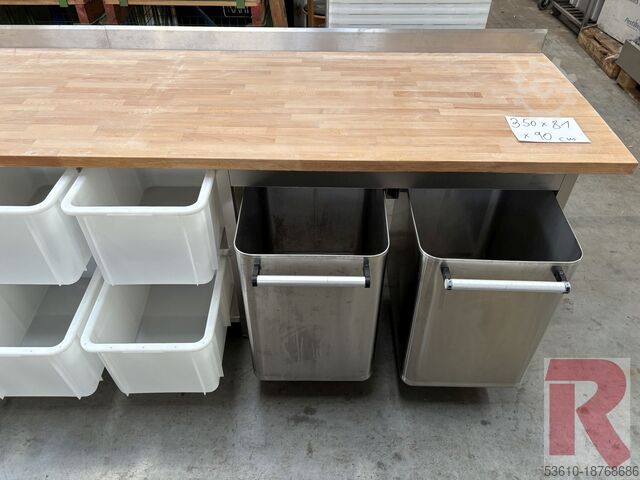 Werktafels met beukenhouten blad  