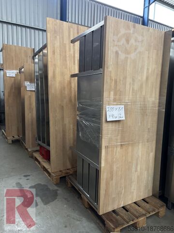 Werktafels met beukenhouten blad  