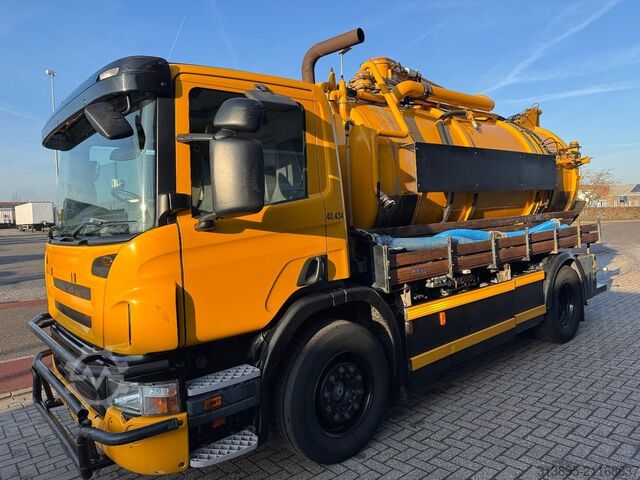 Camião-cisterna Scania P270 DB4x2 Saug- / Druck / HD Pump