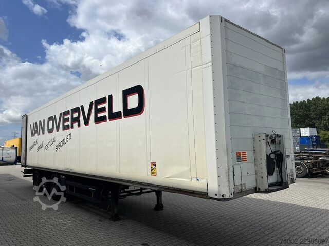 Koffer Schmitz Cargobull SKO 24 SKO24 / SAF DISC / 2x LIFTAXLE / GALVANI...