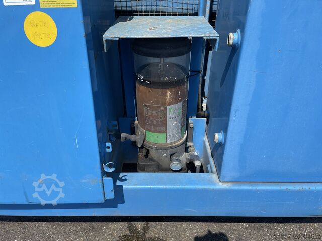 Scherenhebebühne Holland Lift Megastar G-320DL30 4WDS/N | 2006