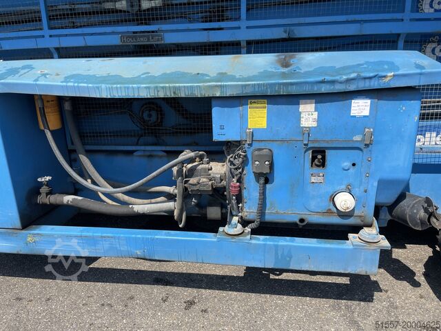 Scherenhebebühne Holland Lift Megastar G-320DL30 4WDS/N | 2006