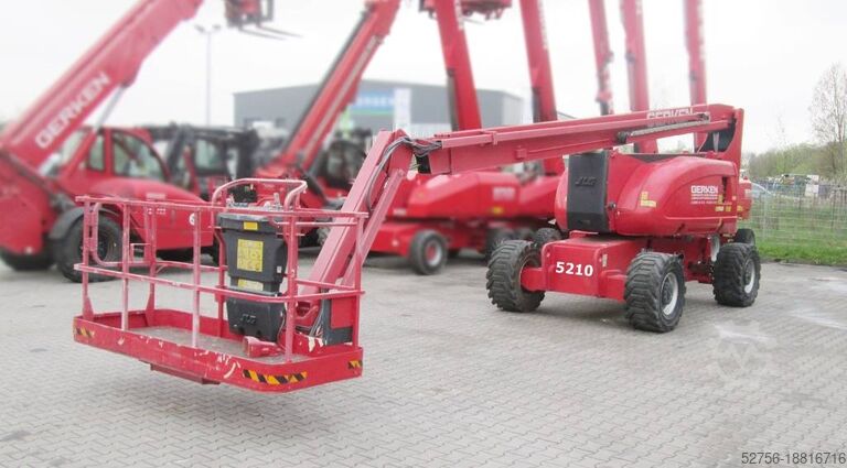 Gelenkteleskoparbeitsbühne JLG 800 AJ