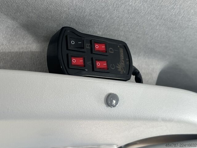 Odtahové vozidlo IVECO Daily 35S18 HA8 V Navi*LED* Automatik BJ 26-Sofo