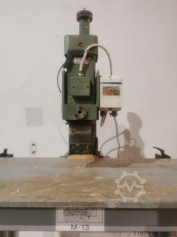 Bovenste boormachine Dettel M-13