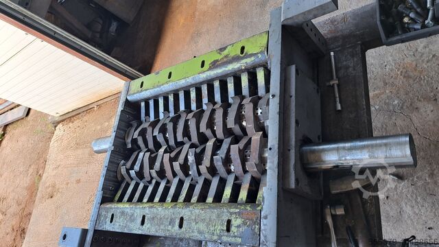 Τεμαχιστής ξύλου Shredder Technology DR 800