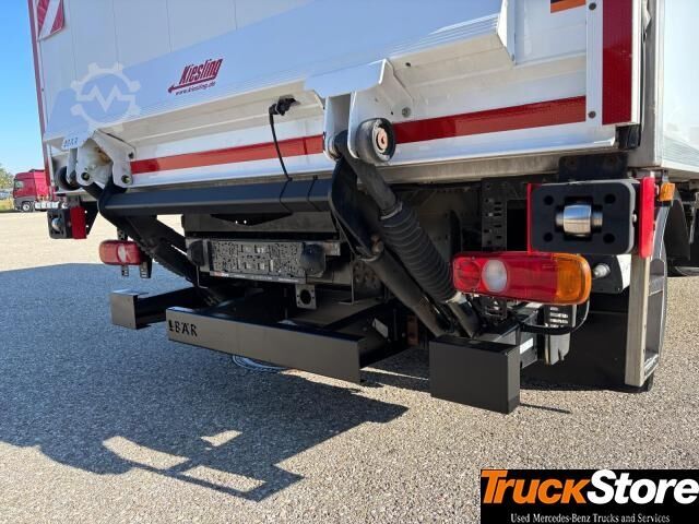 Furgone isotermico frigorifero Mitsubishi Canter 9C18 THERMOKING