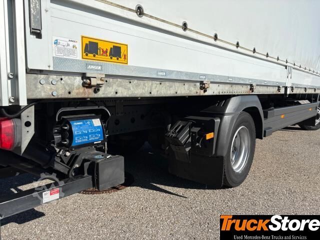 Autocarro con pianale e telone  Atego 1224 L