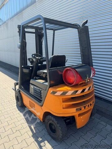 LPG targoncák Still R70-16T