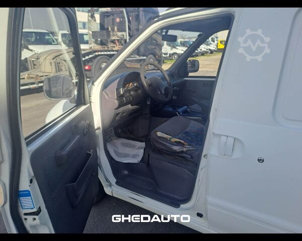 Minibus NISSAN NISSAN M I DVFC23NU/96 VANETTE CARGO - NISSAN M I DVFC23NU/96 VANETTE CARGO