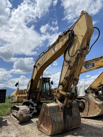 Paletli ekskavatör Caterpillar 330 DLN