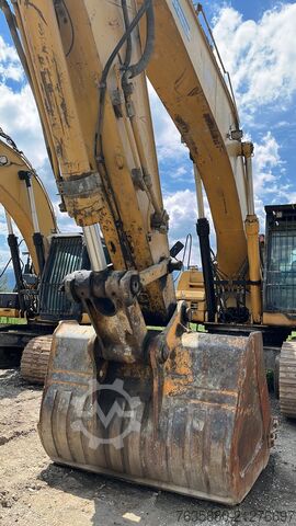 Paletli ekskavatör Caterpillar 330 DLN