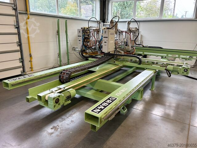 Svařovací a čisticí linka rohů Urban AKS 1610 + SV 530