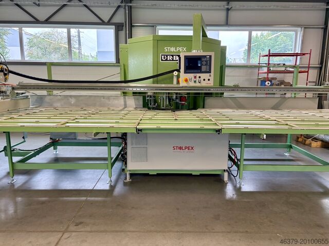 Svařovací a čisticí linka rohů Urban AKS 1610 + SV 530