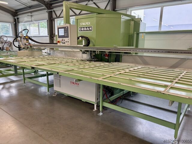 Svařovací a čisticí linka rohů Urban AKS 1610 + SV 530